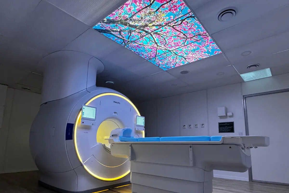 Ressonância magnética Philips de alta tecnologia na Med Imagem